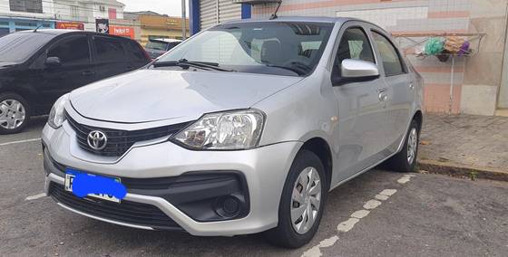 TOYOTA ETIOS 1.5 X SEDAN 16V FLEX 4P AUTOMÁTICO TOYOTA ETIOS 1.5 X SEDAN 16V FLEX 4P AUTOMÁTICO